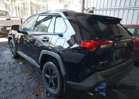 2020 Toyota Rav4 Xle z USA, uszkodzony, nr VIN 2T3P1RFV4LW134867